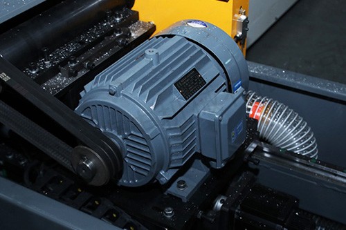 615全自动切铝机