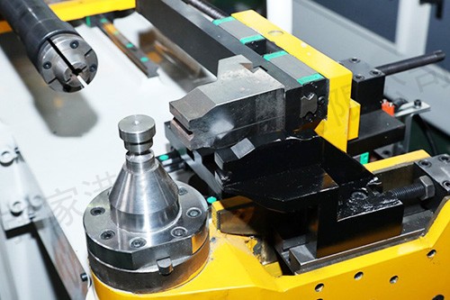 DW-18CNC-3A-1S弯管机