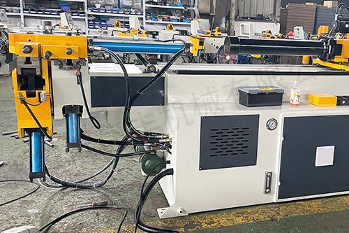DW-75CNC-2A-1S弯管机