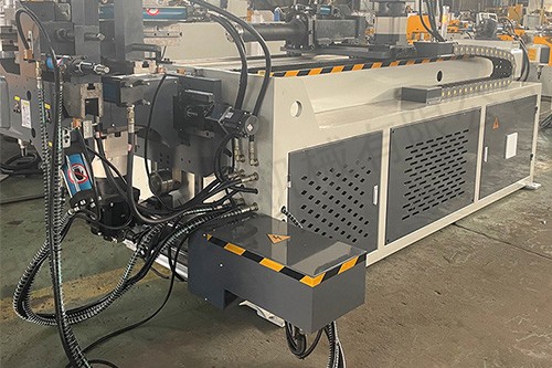 DW-50CNC-5A-3S弯管机