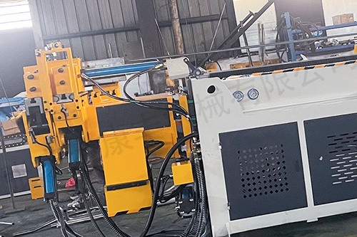 DW-74CNC-4A-2S弯管机