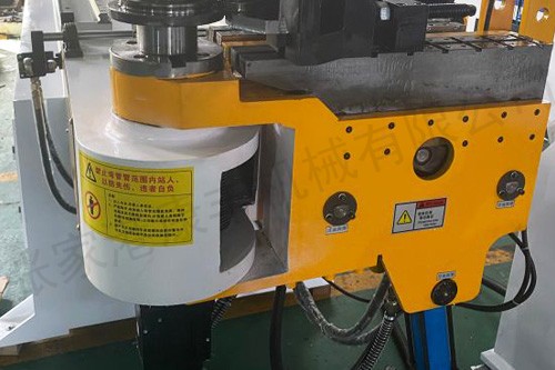 DW-38CNC-4A-2S弯管机
