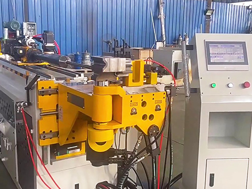 DW-18CNC-4A-2S数控弯管机